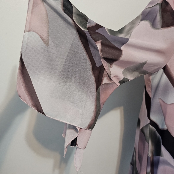 Color-Block Cardigan - Picture 5 of 6